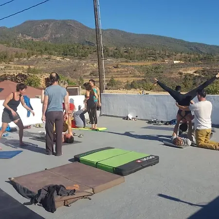 캠프장 Climbing With Sky Windows ! *